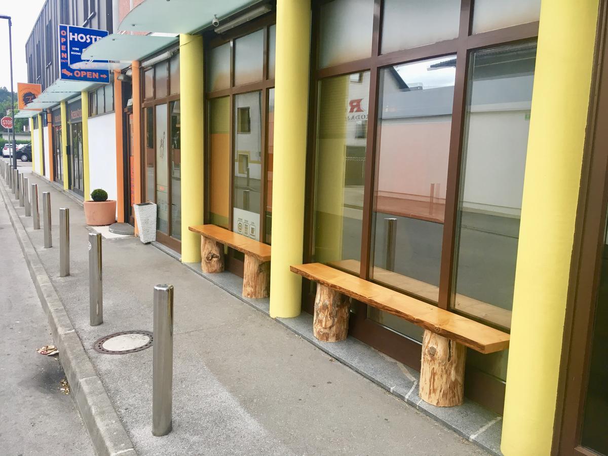 Aladin Hostel Λιουμπλιάνα Εξωτερικό φωτογραφία