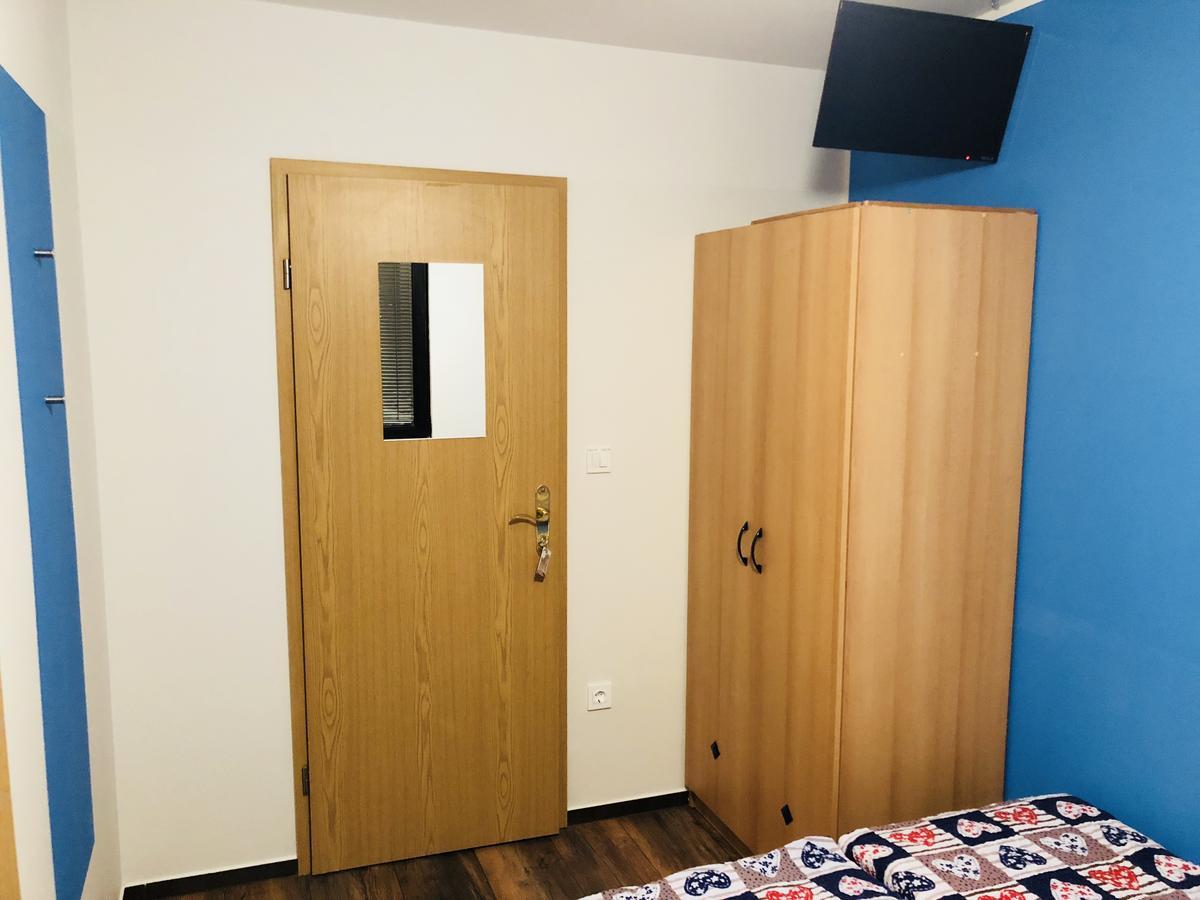 Aladin Hostel Λιουμπλιάνα Εξωτερικό φωτογραφία