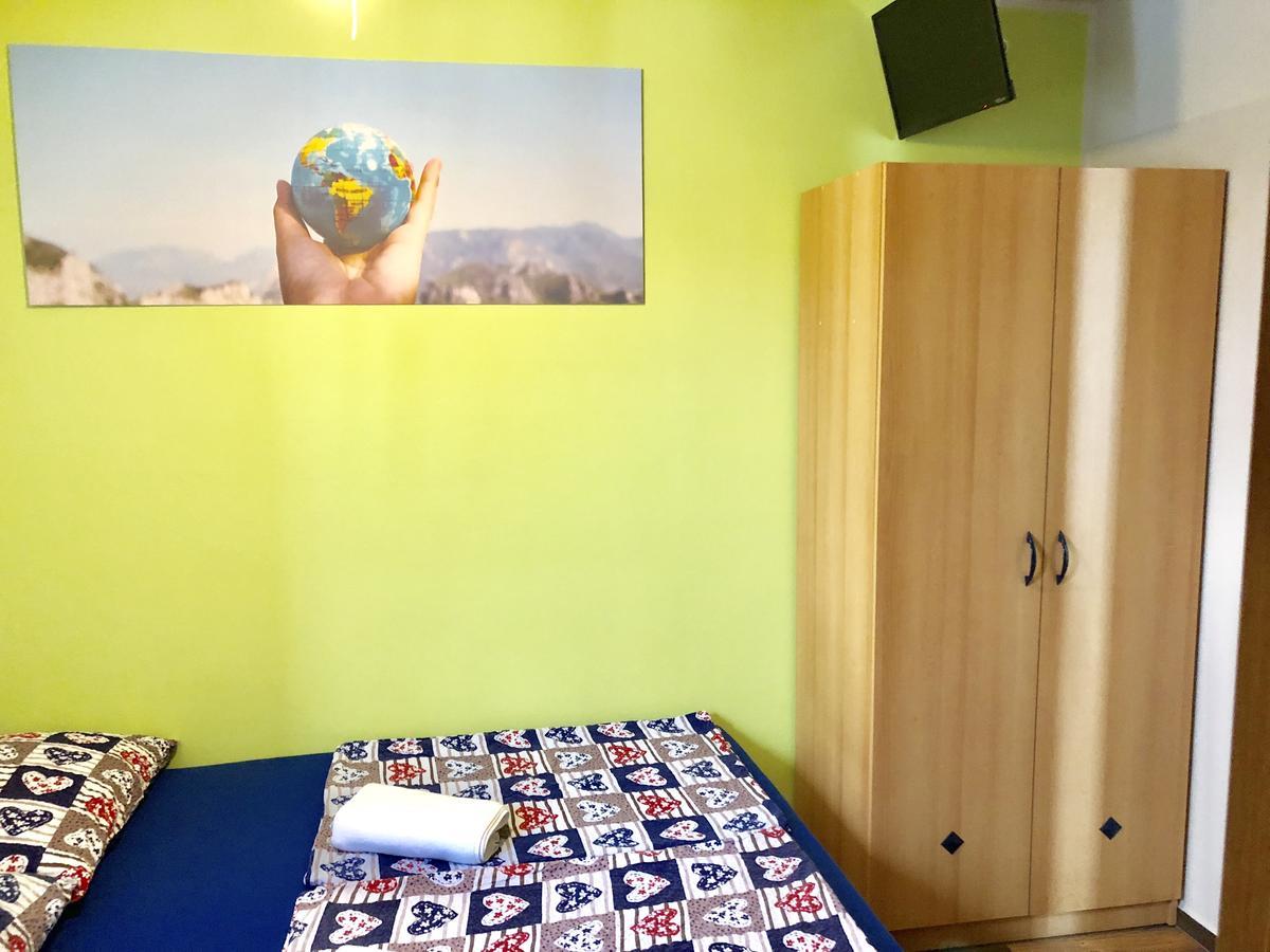 Aladin Hostel Λιουμπλιάνα Εξωτερικό φωτογραφία