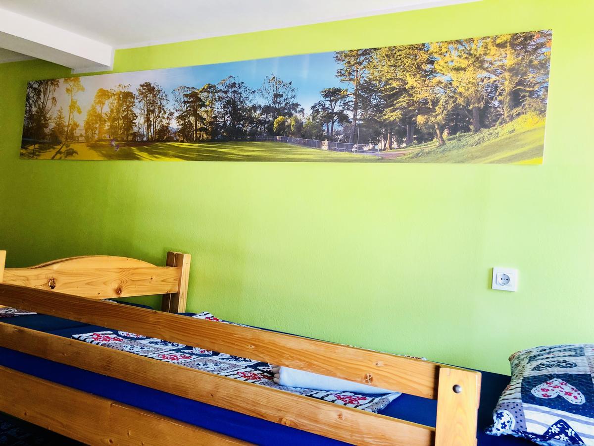 Aladin Hostel Λιουμπλιάνα Εξωτερικό φωτογραφία