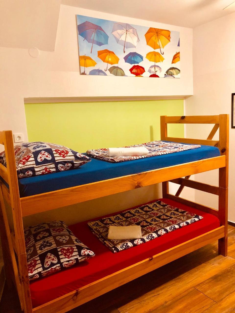 Aladin Hostel Λιουμπλιάνα Εξωτερικό φωτογραφία