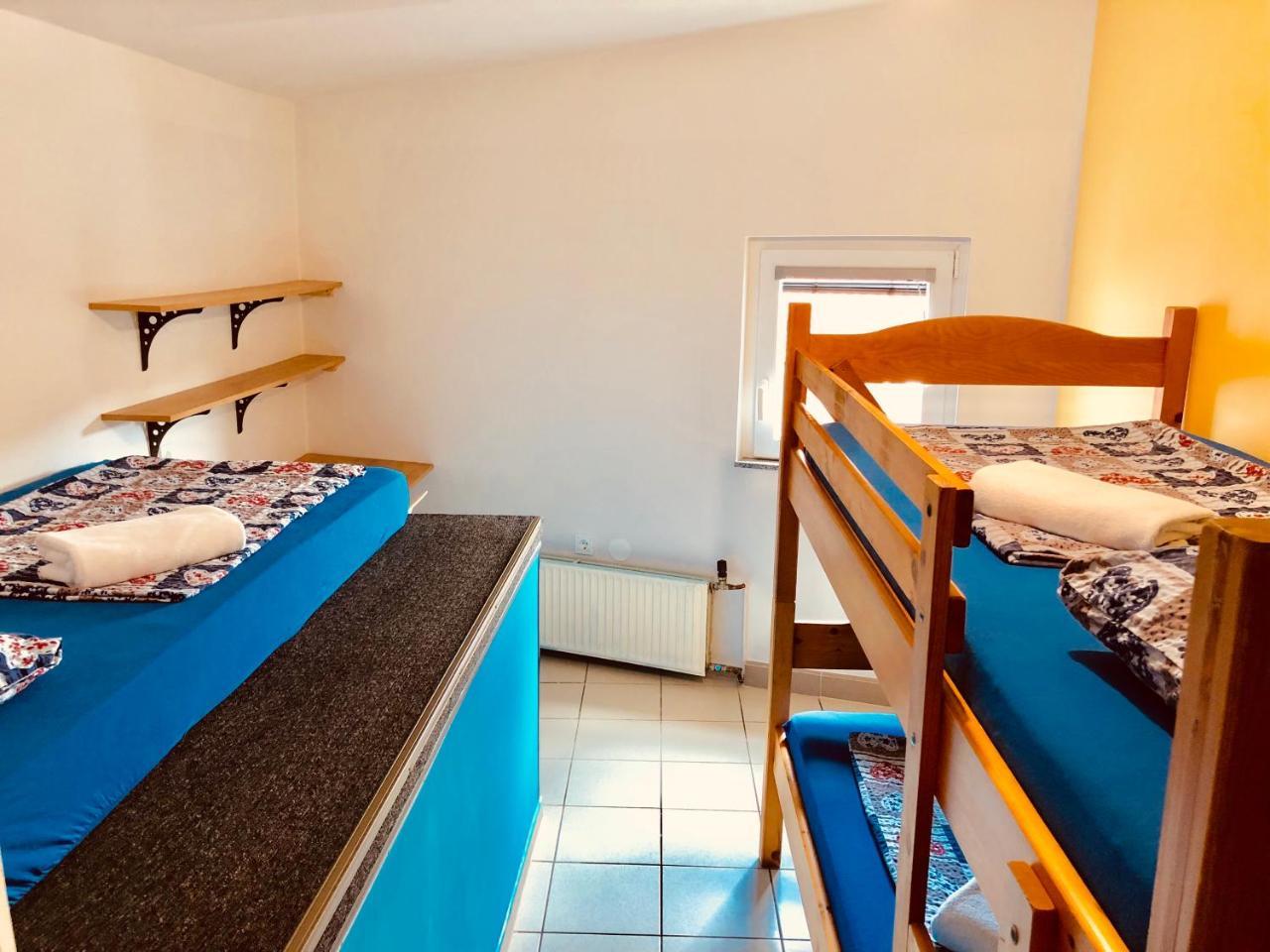 Aladin Hostel Λιουμπλιάνα Εξωτερικό φωτογραφία