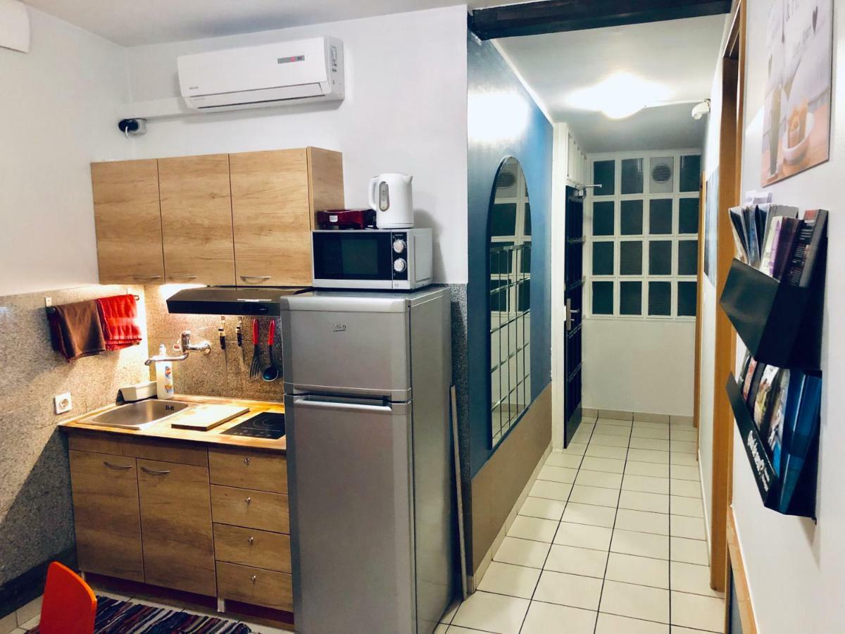 Aladin Hostel Λιουμπλιάνα Εξωτερικό φωτογραφία